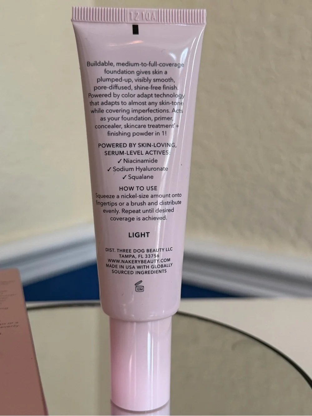 Nakery Plumping Velvet Serum-Infused Foundation Light NIB 1.01FL.OZ.